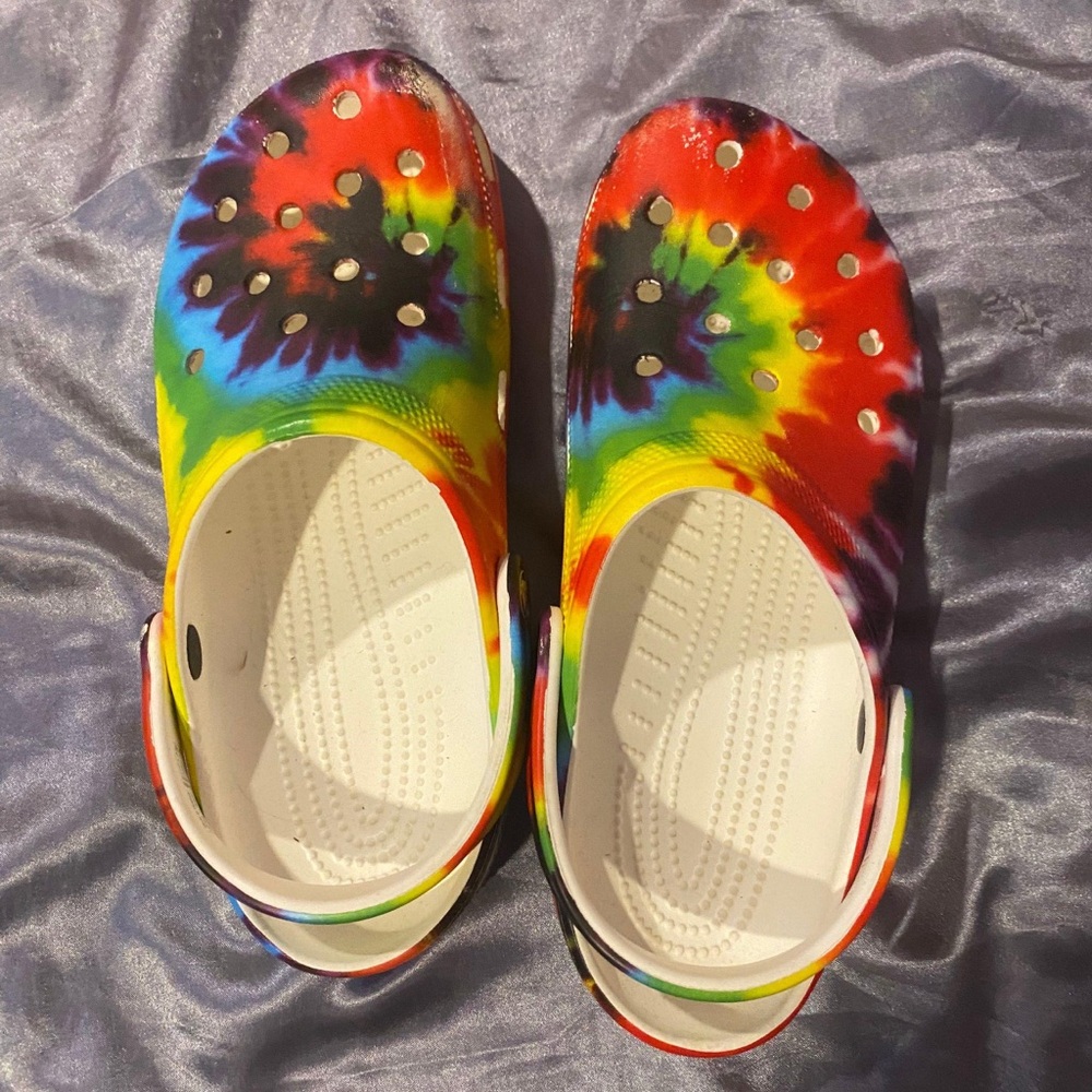 CROCS Kids Tie-Dye Water Shoes